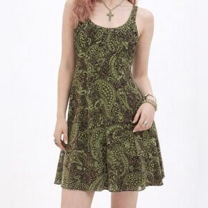Y2K Evan Picone Olive Green and Chocolate Brown Paisley Whimsigoth Fairy Dress